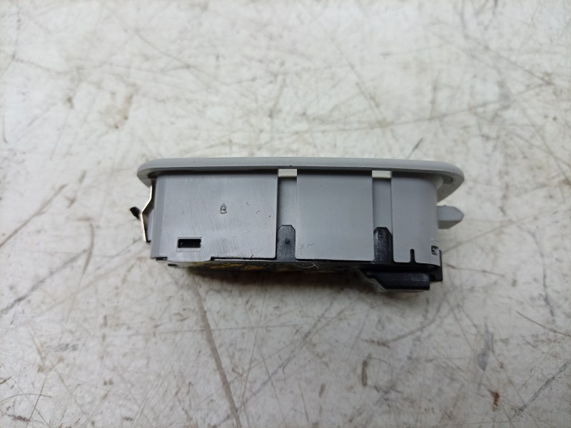 Recambio de luz interior para hyundai kona (os, ose, osi) 1.6 gdi hybrid referencia OEM IAM  92890KL000 