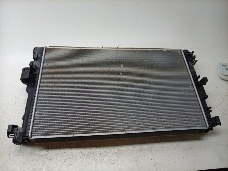 Recambio de radiador agua para dacia duster iii eco-g 100 essential referencia OEM IAM 214105FA0B 214109709R 550070/DA730R001/CC