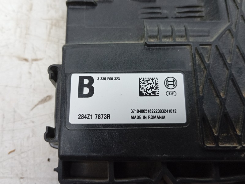 Recambio de modulo electronico para dacia duster iii eco-g 100 essential referencia OEM IAM 3330F00323 284Z17873R 