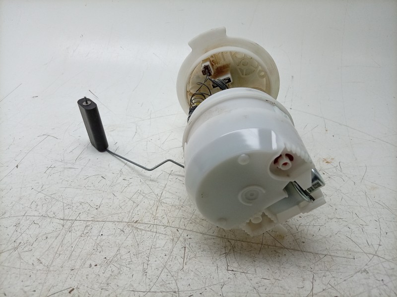 Recambio de bomba combustible para dacia duster iii eco-g 100 essential referencia OEM IAM  172904707R 