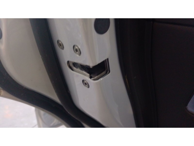 Recambio de cerradura puerta trasera izquierda para maserati grecale gt mild hybrid q4 referencia OEM IAM   