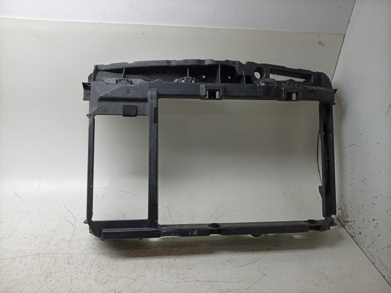 Recambio de panel frontal para citroën c3 iii (sx) 1.5 bluehdi 100 (sxyhyp, sxyhtu) referencia OEM IAM  9801492280 PG3263220/485