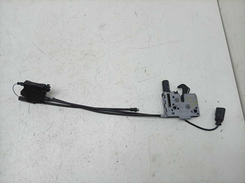 Recambio de cerradura capo para volkswagen taigo (cs1) 1.0 tsi referencia OEM IAM  8S0823509C 
