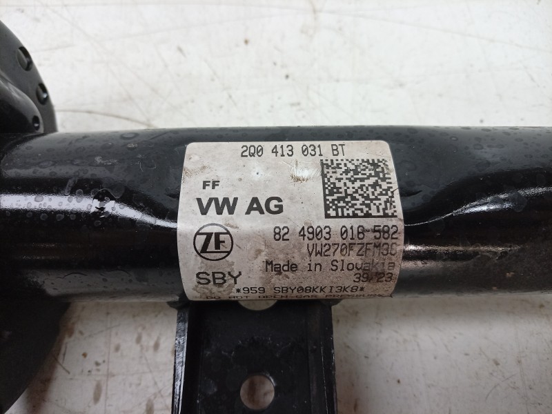Recambio de amortiguador delantero derecho para volkswagen polo vi (aw1, bz1, ae1) 1.0 tsi referencia OEM IAM  2Q0413031BT 