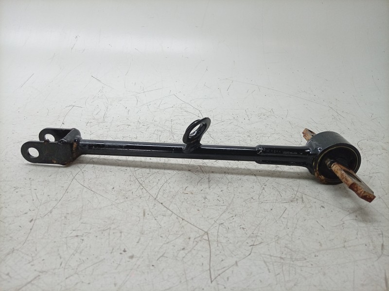 Recambio de tirante trasero izquierdo para dacia duster iii eco-g 100 essential referencia OEM IAM  555025969R 