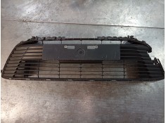 Recambio de rejilla delantera para toyota corolla sedán (_e21_) 1.8 vvti hybrid (zwe211, mzea12) referencia OEM IAM  5311202B50 