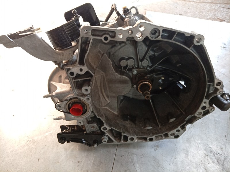 Recambio de caja cambios para citroën c3 iii (sx) 1.5 bluehdi 100 (sxyhyp, sxyhtu) referencia OEM IAM  20R102 