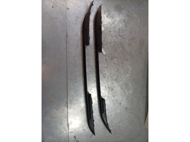 Recambio de barras techo para dacia duster iii eco-g 100 essential referencia OEM IAM  738209376R 