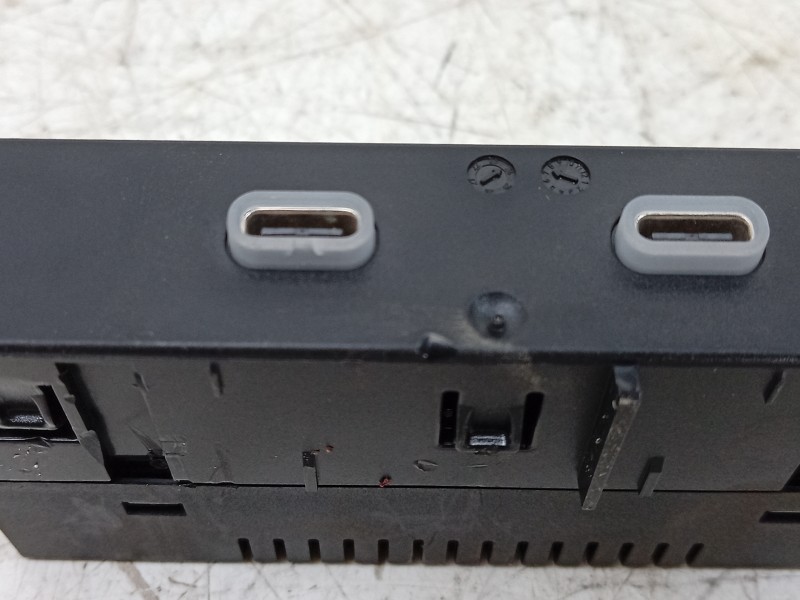 Recambio de modulo electronico para skoda octavia iv (nx3, nn3, pv3) 2.0 tdi referencia OEM IAM  657035700 