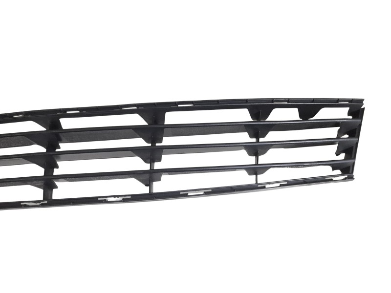 Recambio de paragolpes delantero para renault clio iii referencia OEM IAM  620223641R 107194606/5501320/RN3251011