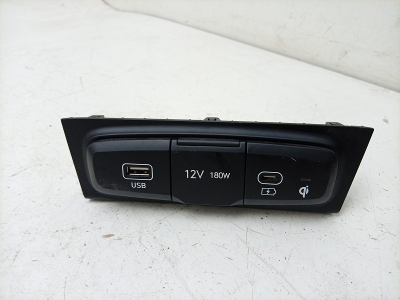 Recambio de modulo electronico para hyundai i20 iii (bc3, bi3) 1.0 t-gdi hybrid 48v referencia OEM IAM  84644Q0200 
