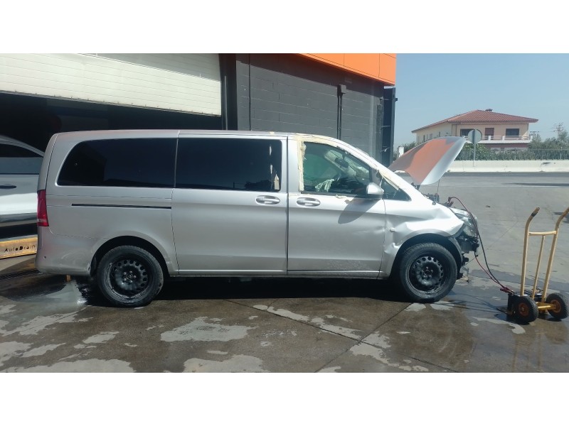 mercedes-benz vito tourer (w447) del año 2021