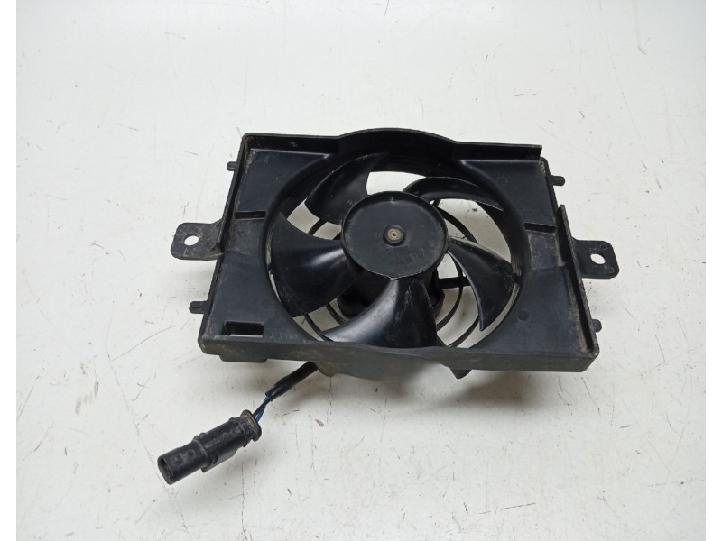 Recambio de electroventilador para bmw r 1250 rt referencia OEM IAM  8523118 