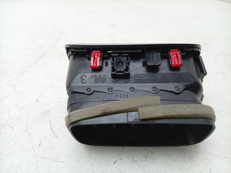 Recambio de aireador derecho para toyota yaris cross (mxp_) 1.5 hybrid (mxpj10) referencia OEM IAM  55650K0040 