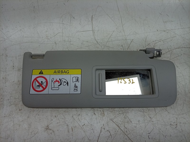 Recambio de parasol derecho para skoda octavia iv (nx3, nn3, pv3) 2.0 tdi referencia OEM IAM  5G0857552AG 