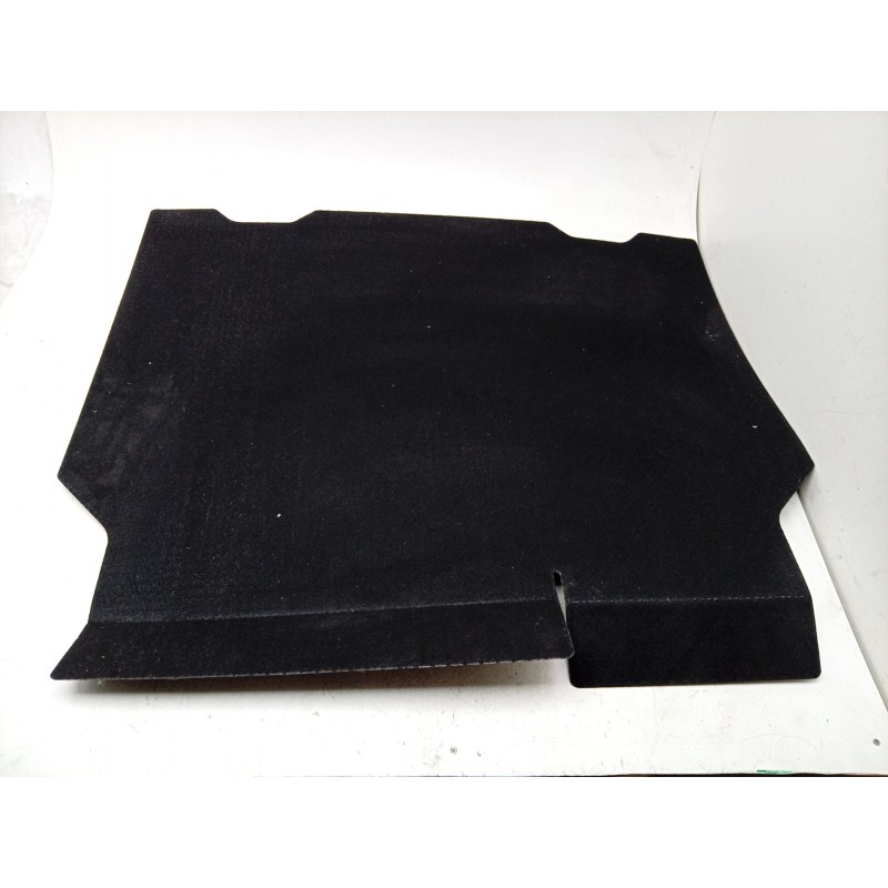 Recambio de tapizado maletero suelo para skoda octavia iv (nx3, nn3, pv3) 2.0 tdi referencia OEM IAM  647710D170C0 