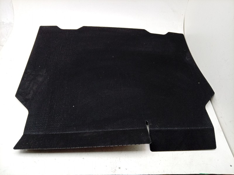 Recambio de tapizado maletero suelo para skoda octavia iv (nx3, nn3, pv3) 2.0 tdi referencia OEM IAM  647710D170C0 