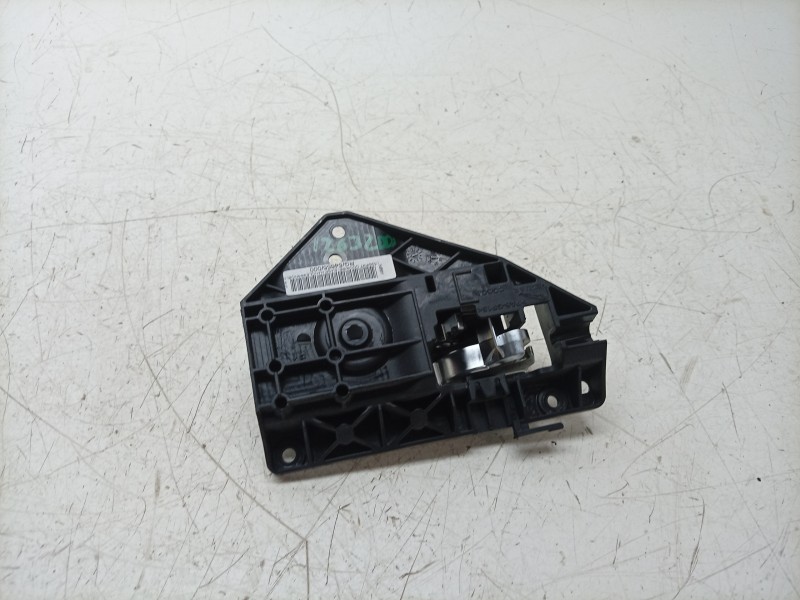 Recambio de maneta interior delantera derecha para land rover range rover evoque (l551) 2.0 d165 referencia OEM IAM  BJ3222600 