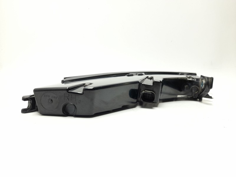 Recambio de piloto trasero derecho para porsche taycan (y1a) 4s referencia OEM IAM  9J1945092G 