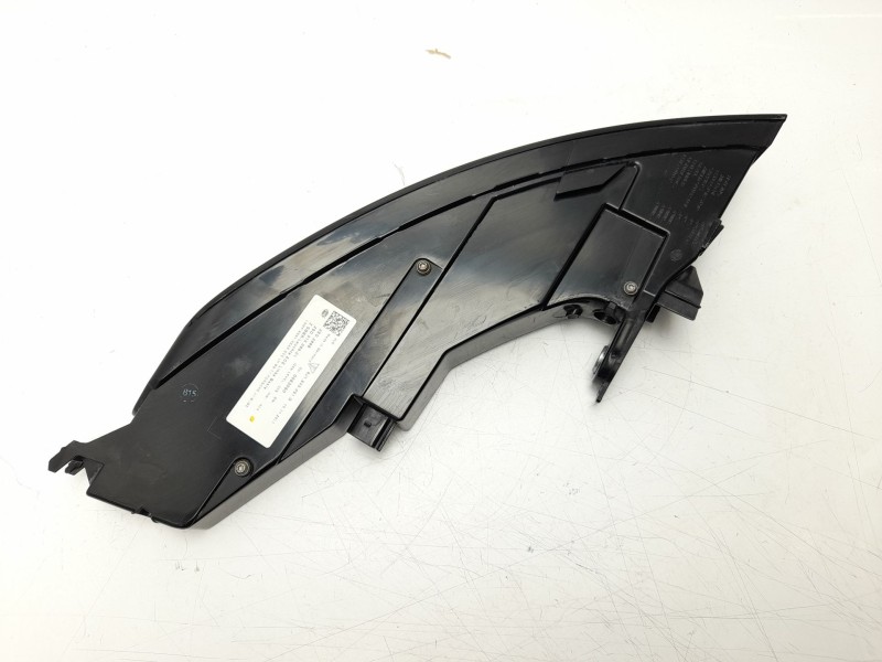 Recambio de piloto trasero izquierdo para porsche taycan (y1a) 4s referencia OEM IAM  9J1945091G 