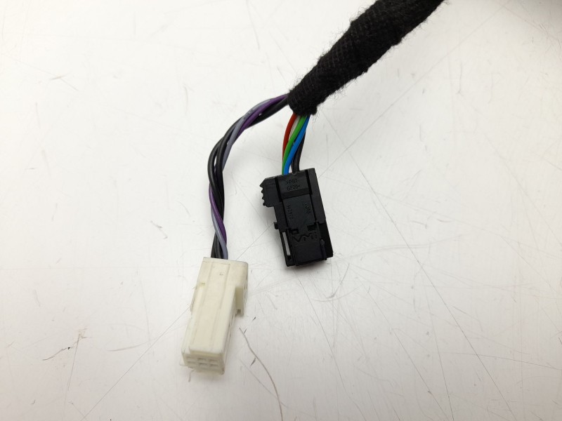 Recambio de retrovisor derecho para citroën c3 iii (sx) 1.5 bluehdi 100 (sxyhyp, sxyhtu) referencia OEM IAM  98267124XT 10507610