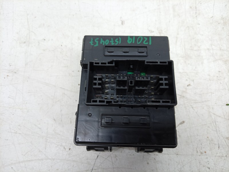 Recambio de caja reles / fusibles para kia sportage (nq5) drive referencia OEM IAM  91959R2010 