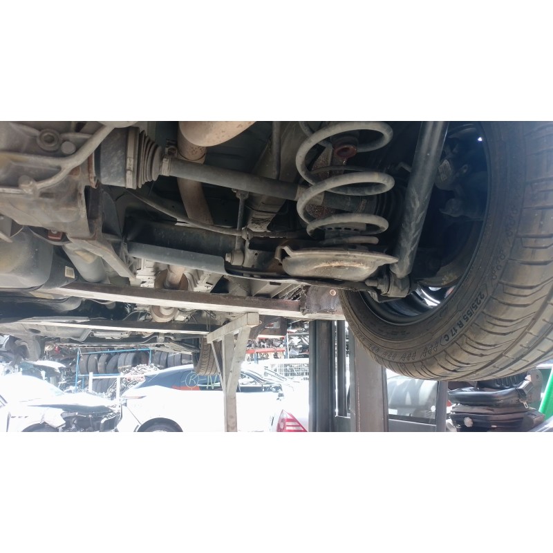 Recambio de brazo suspension inferior trasero derecho para mercedes-benz vito tourer (w447) 116 cdi / 116 bluetec (447.701, 447.