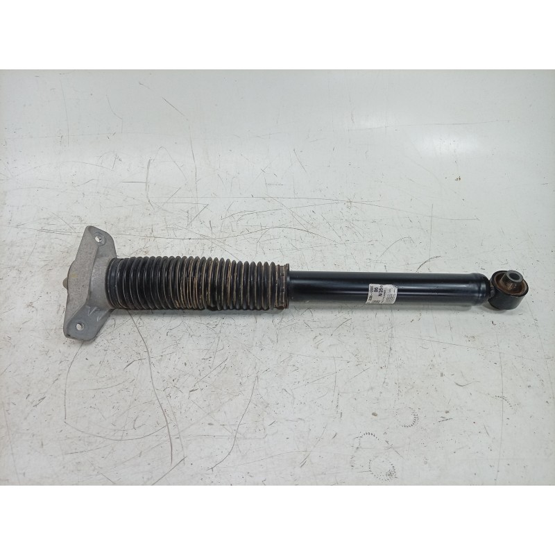 Recambio de amortiguador trasero izquierdo para kia sportage (nq5) drive referencia OEM IAM 55307P1100 55300R2000 