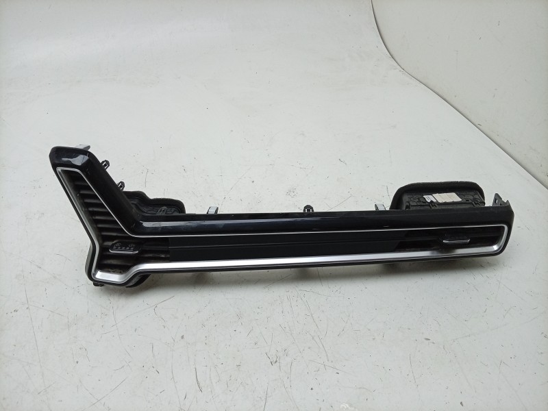 Recambio de aireador derecho para kia sportage (nq5) drive referencia OEM IAM  847M5R2100FHV 