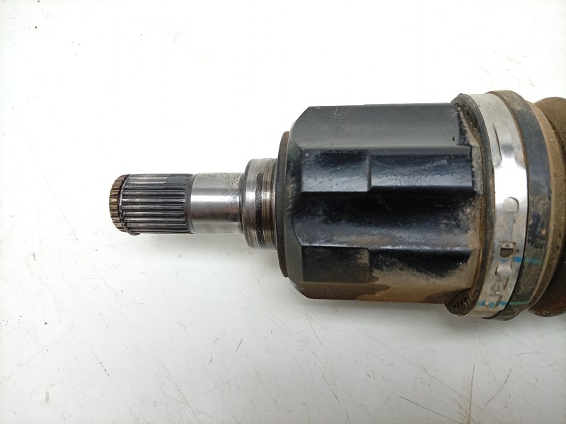 Recambio de transmision delantera derecha para kia sportage (nq5) drive referencia OEM IAM  49501N7110 
