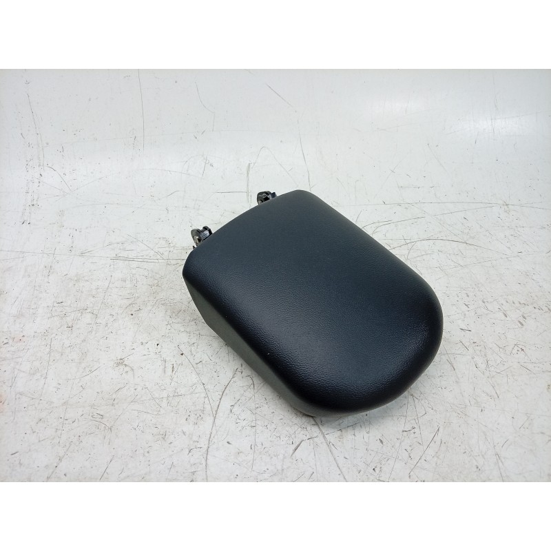 Recambio de apoyabrazos central para kia sportage (nq5) drive referencia OEM IAM 84660P1000CR3 84660P1000CR3 