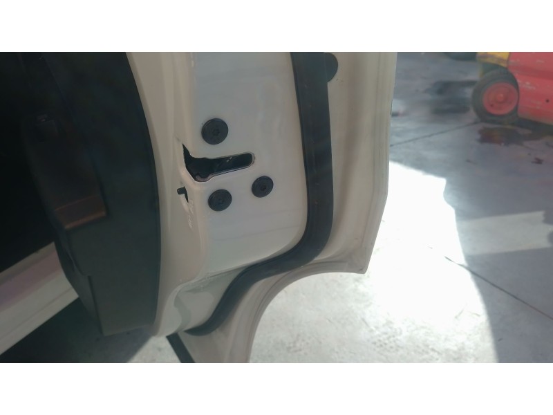Recambio de cerradura puerta trasera derecha para renault captur ii (hf_) 1.0 tce 90 eco-g (hfm6) referencia OEM IAM   