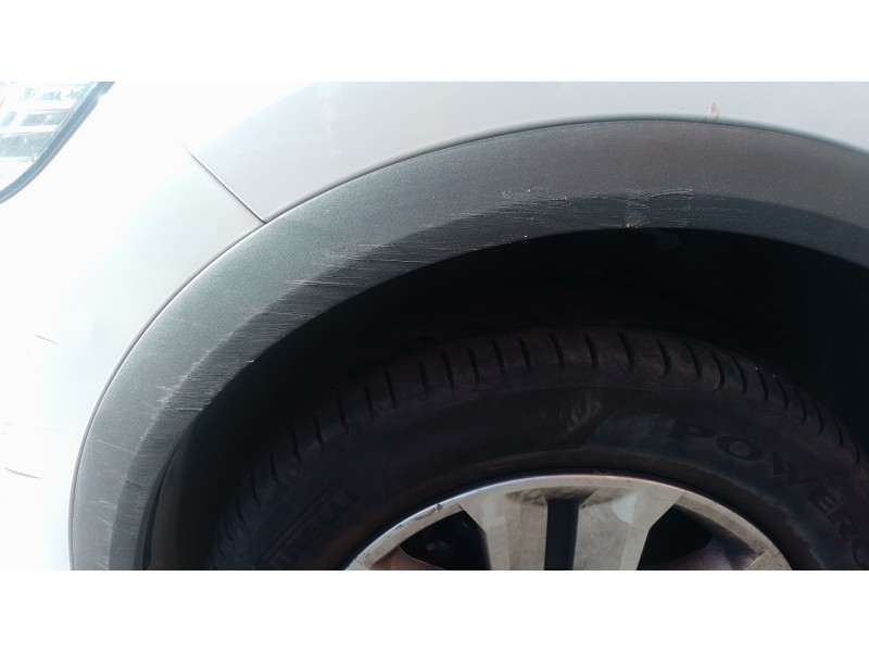 Recambio de aletin delantero izquierdo para renault captur ii (hf_) 1.0 tce 90 eco-g (hfm6) referencia OEM IAM   