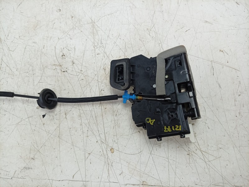 Recambio de cerradura puerta delantera derecha para porsche taycan (y1a) 4s referencia OEM IAM  PAB837016 