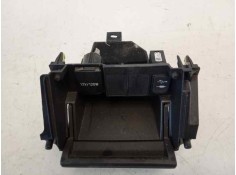 Recambio de cenicero para toyota auris 1.2 16v turbo cat referencia OEM IAM 5543102060   2