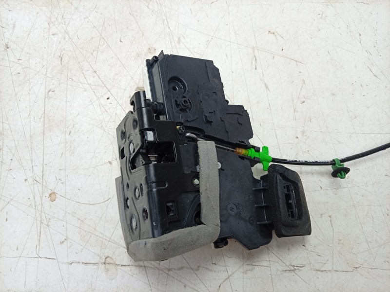 Recambio de cerradura puerta trasera derecha para porsche taycan (y1a) 4s referencia OEM IAM  PAB839016 