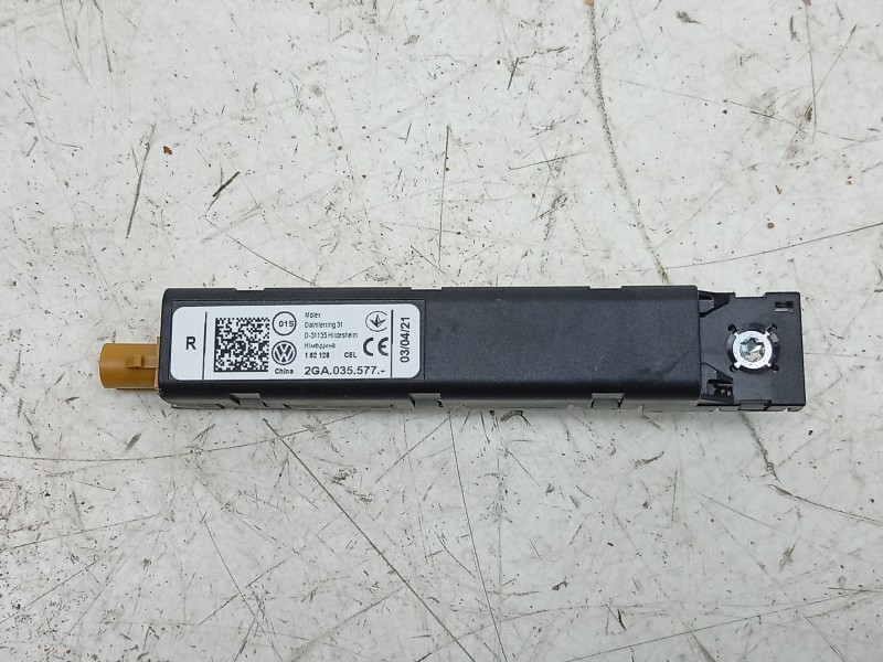 Recambio de amplificador de antena para volkswagen t-roc (a11, d11) 1.0 tsi referencia OEM IAM  2GA035577 