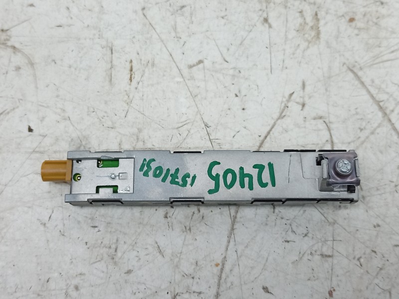 Recambio de amplificador de antena para volkswagen t-roc (a11, d11) 1.0 tsi referencia OEM IAM  2GA035577 