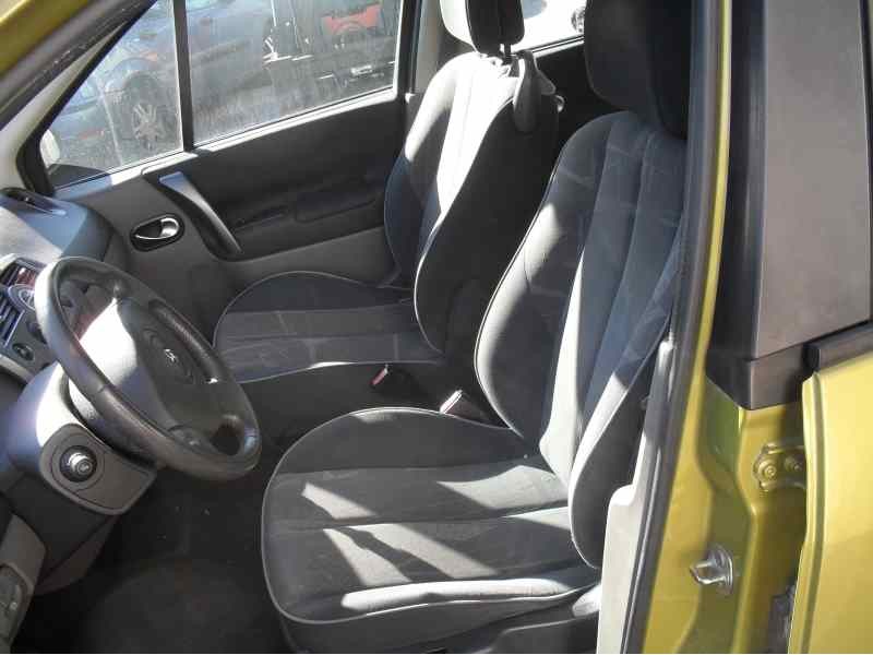 renault scenic ii del año 2003