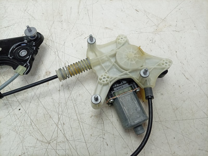 Recambio de elevalunas trasero derecho para porsche taycan (y1a) 4s referencia OEM IAM  PAD839462A 