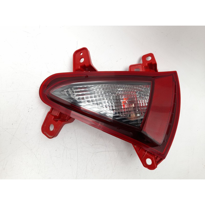 Recambio de faro antiniebla trasero derecho para kia sportage (nq5) drive referencia OEM IAM  92406R2000 108552780/7671002