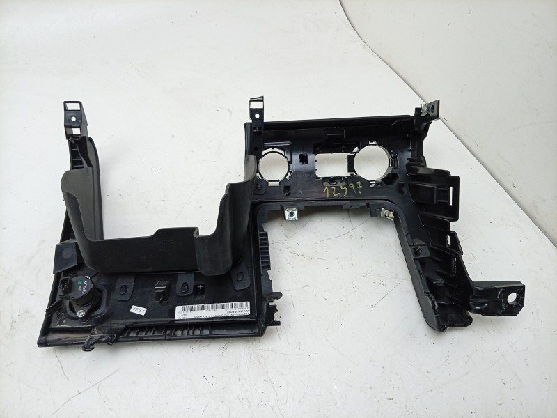 Recambio de moldura para maserati ghibli iii (m157) 3.0 s q4 referencia OEM IAM   