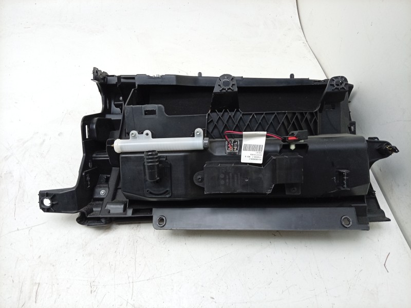 Recambio de guantera para maserati ghibli iii (m157) 3.0 s q4 referencia OEM IAM  670071378 