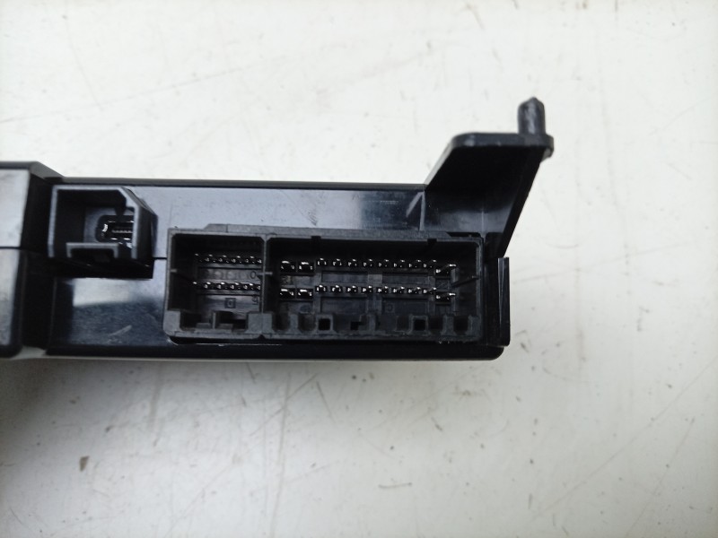 Recambio de modulo electronico para maserati ghibli iii (m157) 3.0 s q4 referencia OEM IAM  68209685AB 
