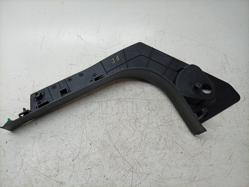 Recambio de moldura para maserati ghibli iii (m157) 3.0 s q4 referencia OEM IAM  6700113670 