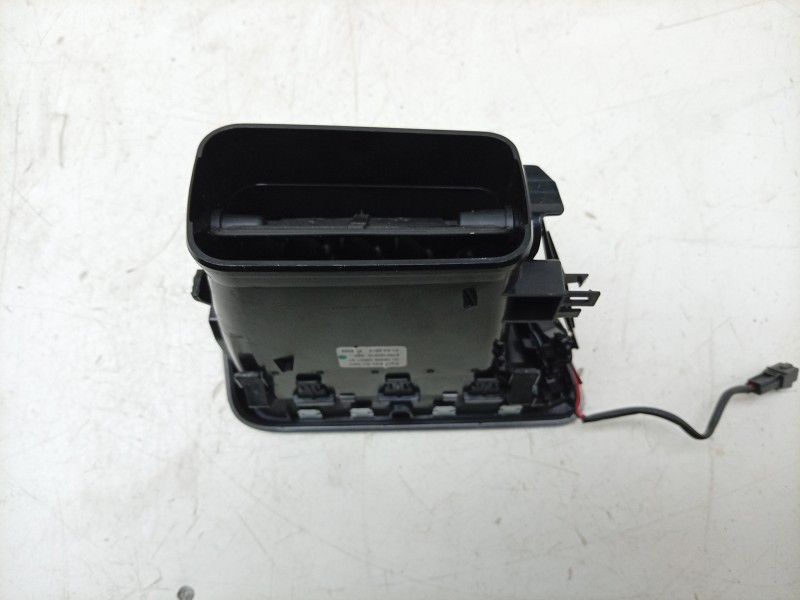 Recambio de aireador derecho para maserati ghibli iii (m157) 3.0 s q4 referencia OEM IAM  6700190610 