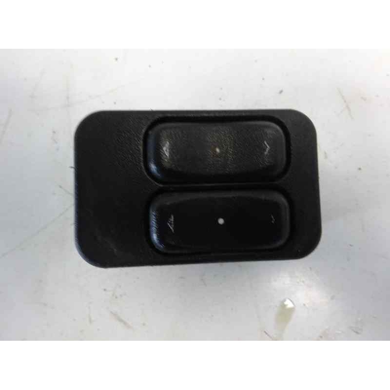Recambio de mando elevalunas delantero izquierdo para opel corsa c 1.3 16v cdti cat (z 13 dt / ln9) referencia OEM IAM 24409205 