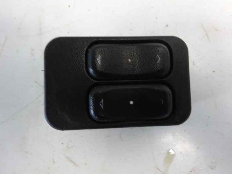 Recambio de mando elevalunas delantero izquierdo para opel corsa c 1.3 16v cdti cat (z 13 dt / ln9) referencia OEM IAM 24409205 
