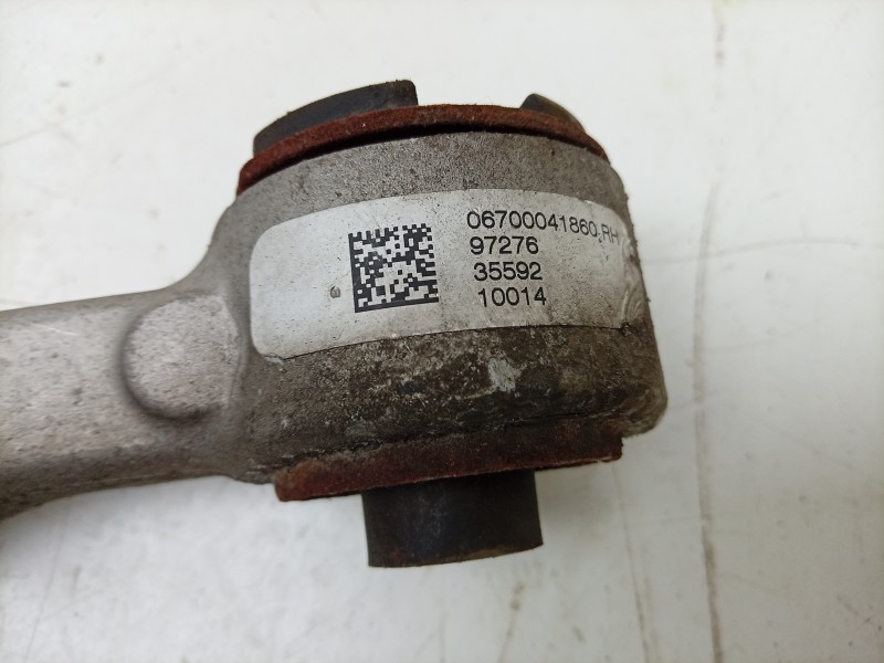 Recambio de brazo suspension superior delantero derecho para maserati ghibli iii (m157) 3.0 s q4 referencia OEM IAM  670004186 
