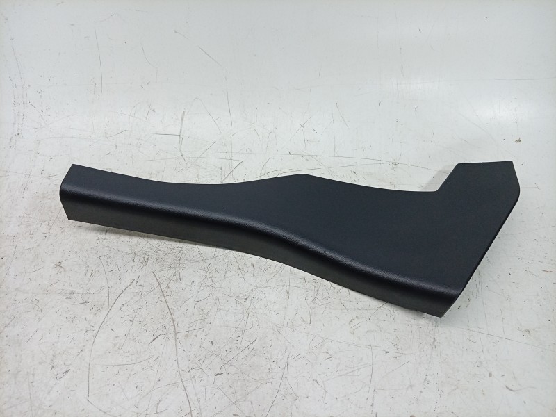 Recambio de moldura para maserati ghibli iii (m157) 3.0 s q4 referencia OEM IAM  6700194220 